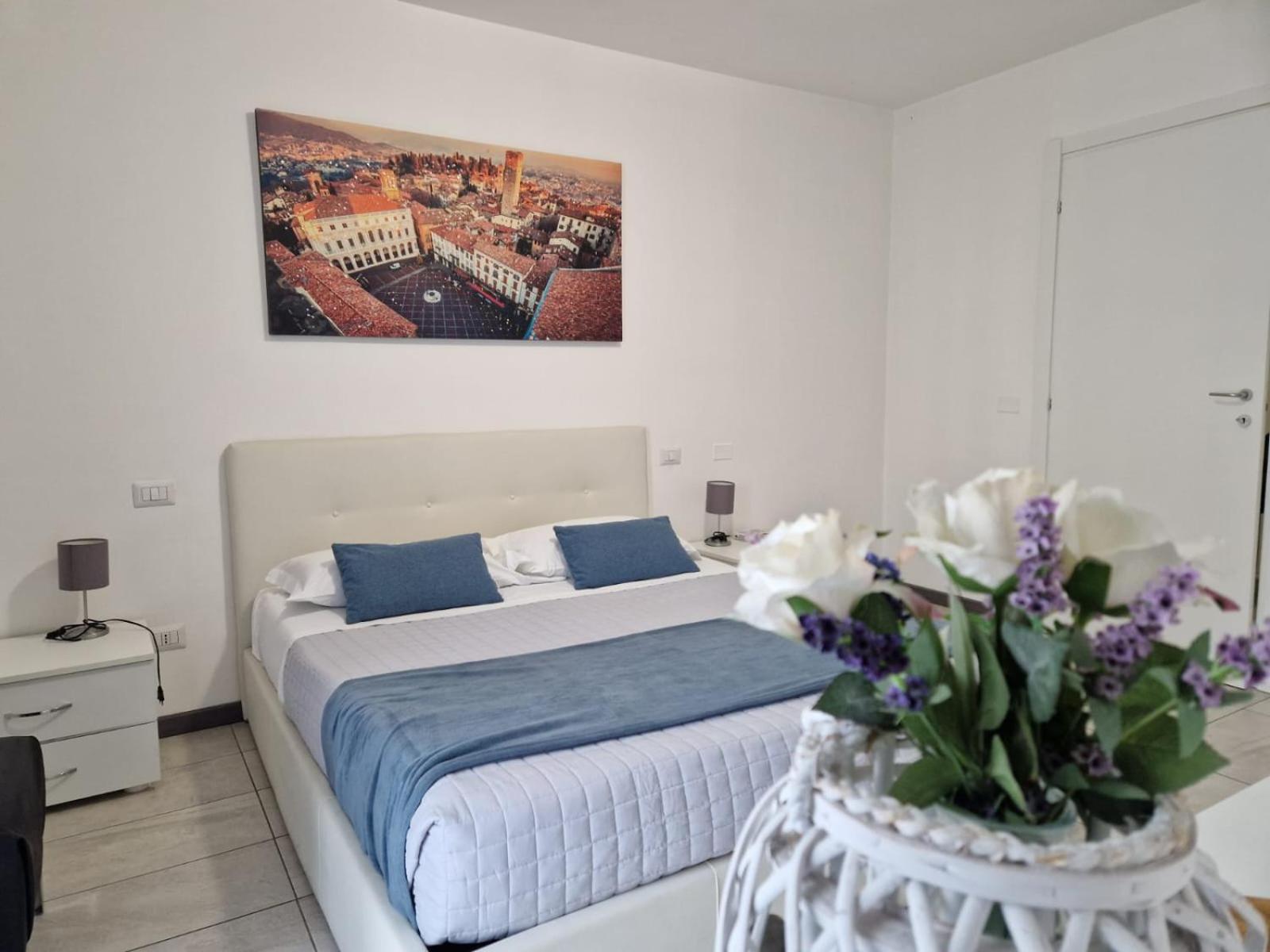 Bgy Central Apartments 贝尔加莫 外观 照片