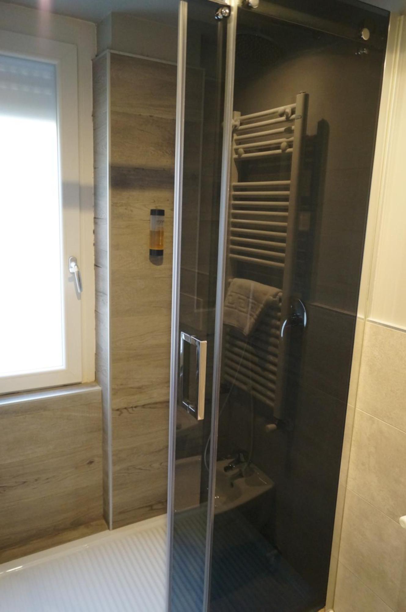 Bgy Central Apartments 贝尔加莫 客房 照片