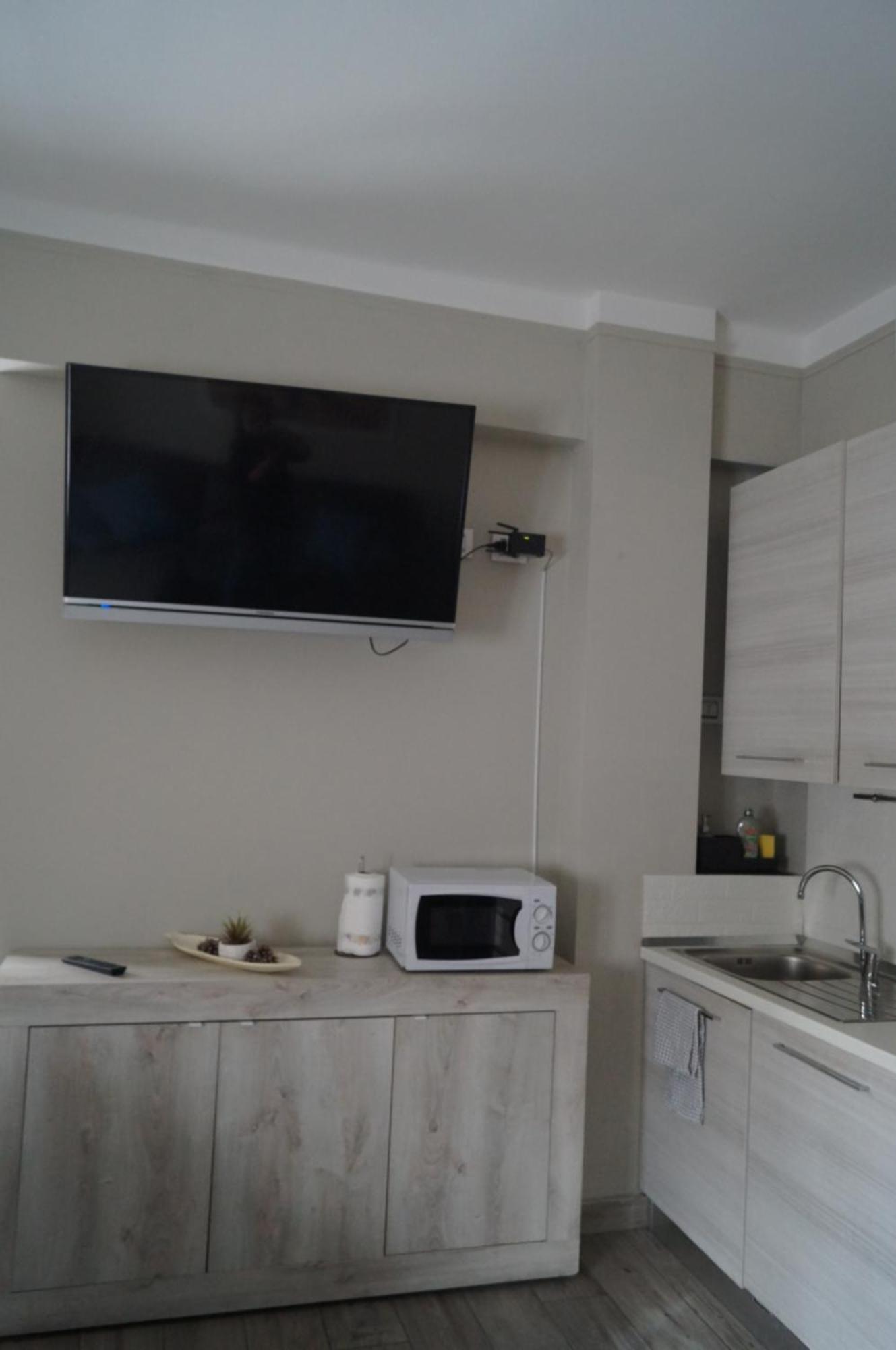 Bgy Central Apartments 贝尔加莫 外观 照片
