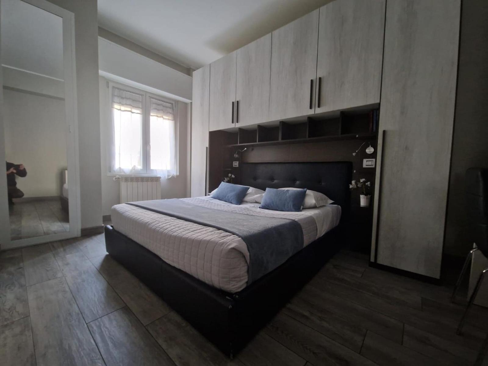 Bgy Central Apartments 贝尔加莫 外观 照片