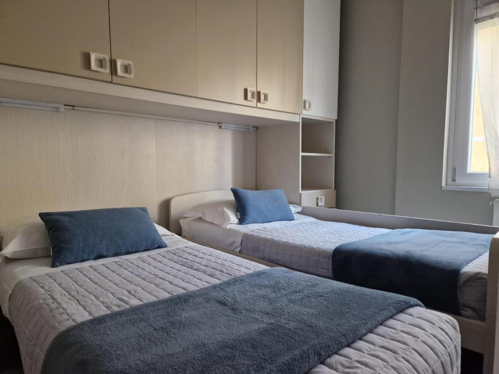 Bgy Central Apartments 贝尔加莫 外观 照片