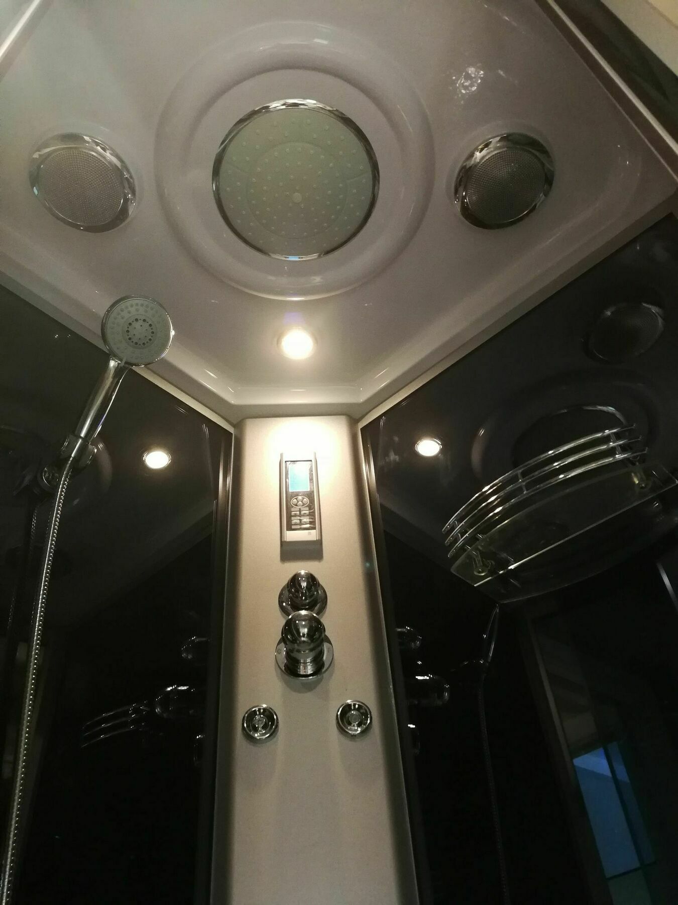 Bgy Central Apartments 贝尔加莫 外观 照片