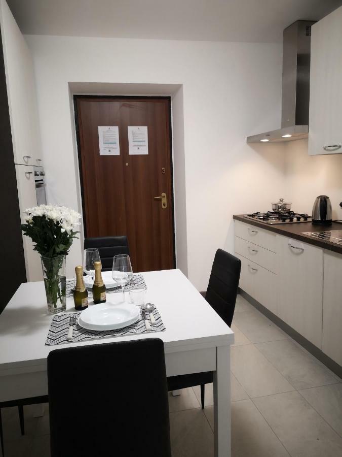 Bgy Central Apartments 贝尔加莫 外观 照片